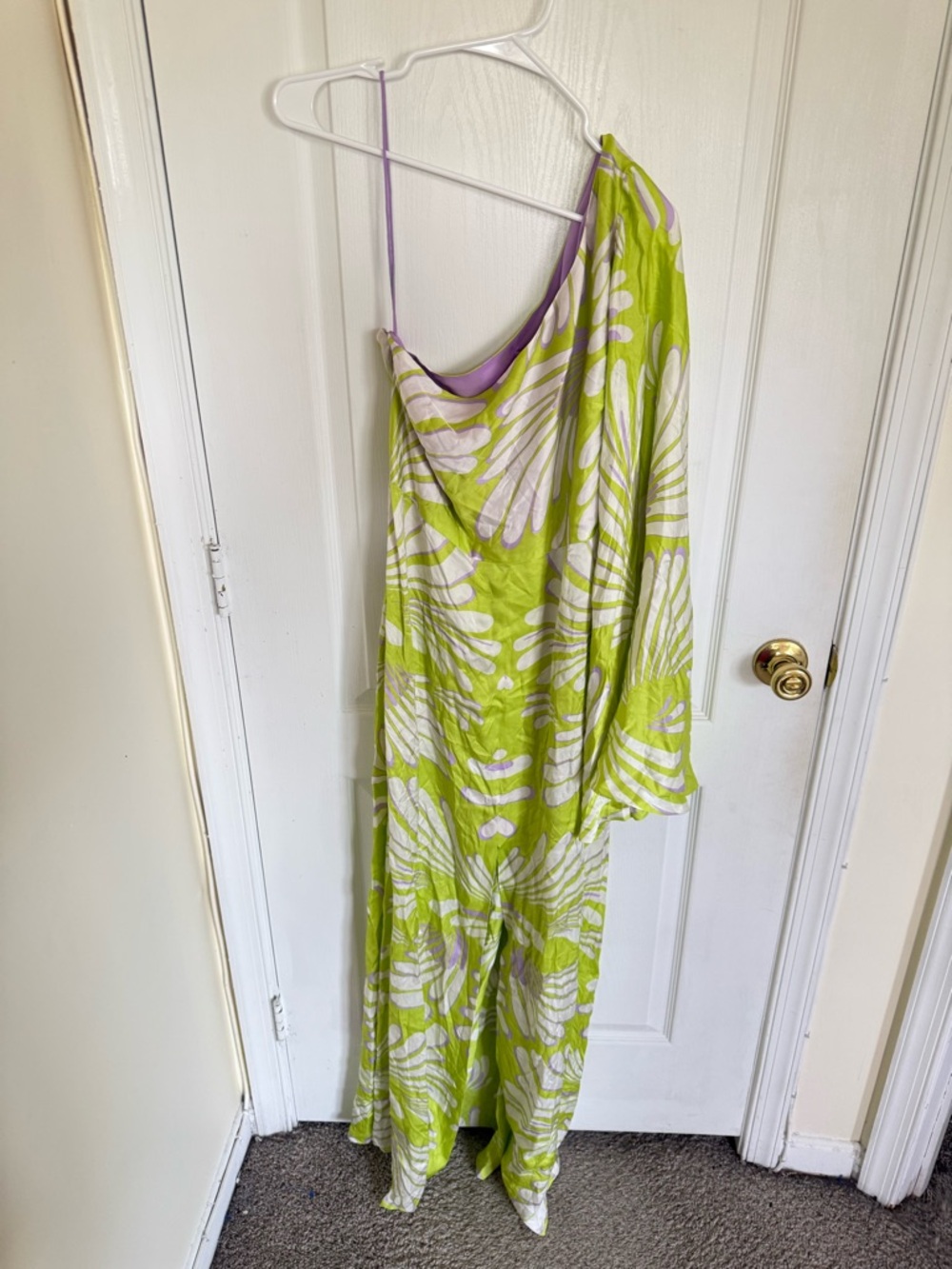Alexis Lio One-Shoulder Angel-Sleeve Maxi Dress No belt - Picture 4 of 8